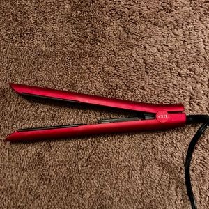 Soleil Hair Straightener Red